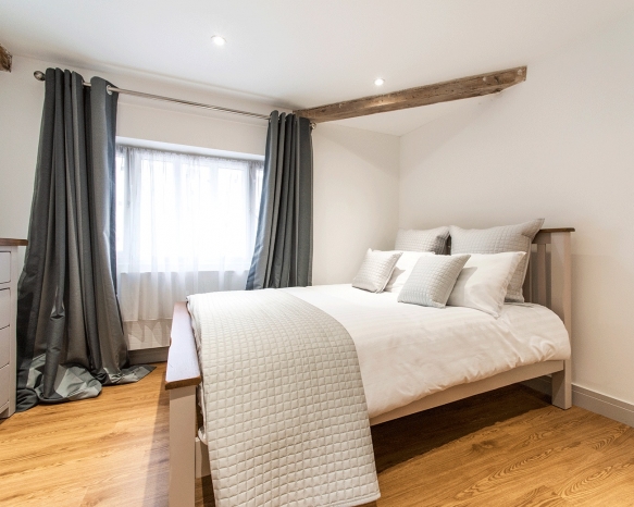 CUSTOM+HOUSE 010319 006