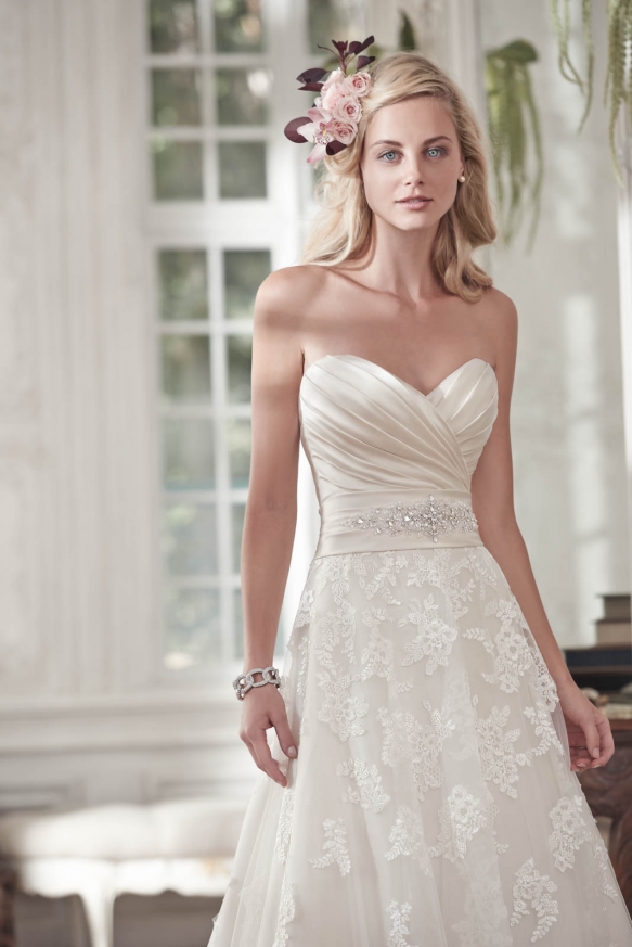 Colouredweddingdresses(9of10)