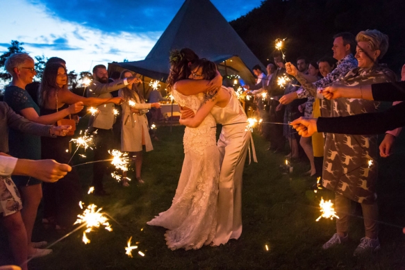 Cornwallweddingvenue HendraBarns(37of38)