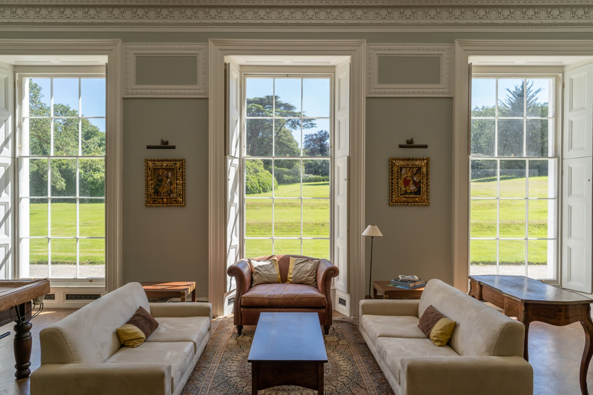 CreditAnthonyLyonsSpecialDayWeddingPhotosClubroom