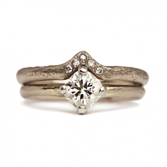 Cushion Diamond, Shaped Wedding Band WHITE (1)