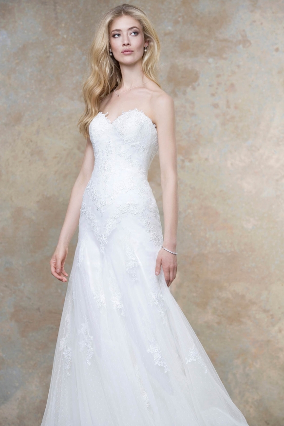 Flowerystyleweddingdresses(10of16)