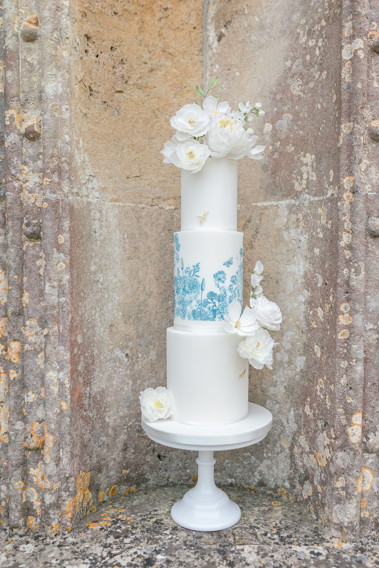 French Blue Styled Shoot Reception4