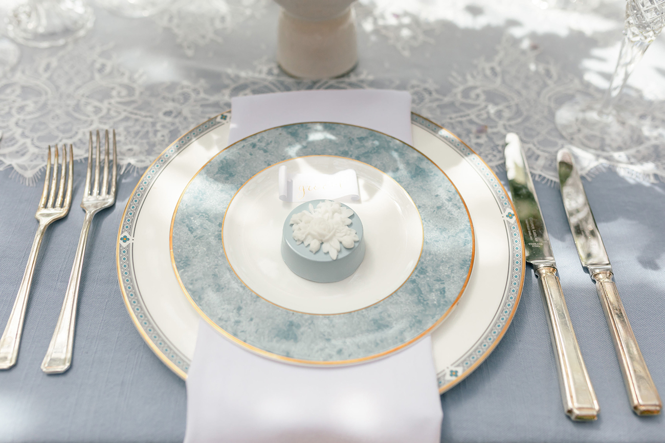 French Blue Styled Shoot Reception5