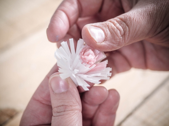 HandmadePaperflowers(67of95)