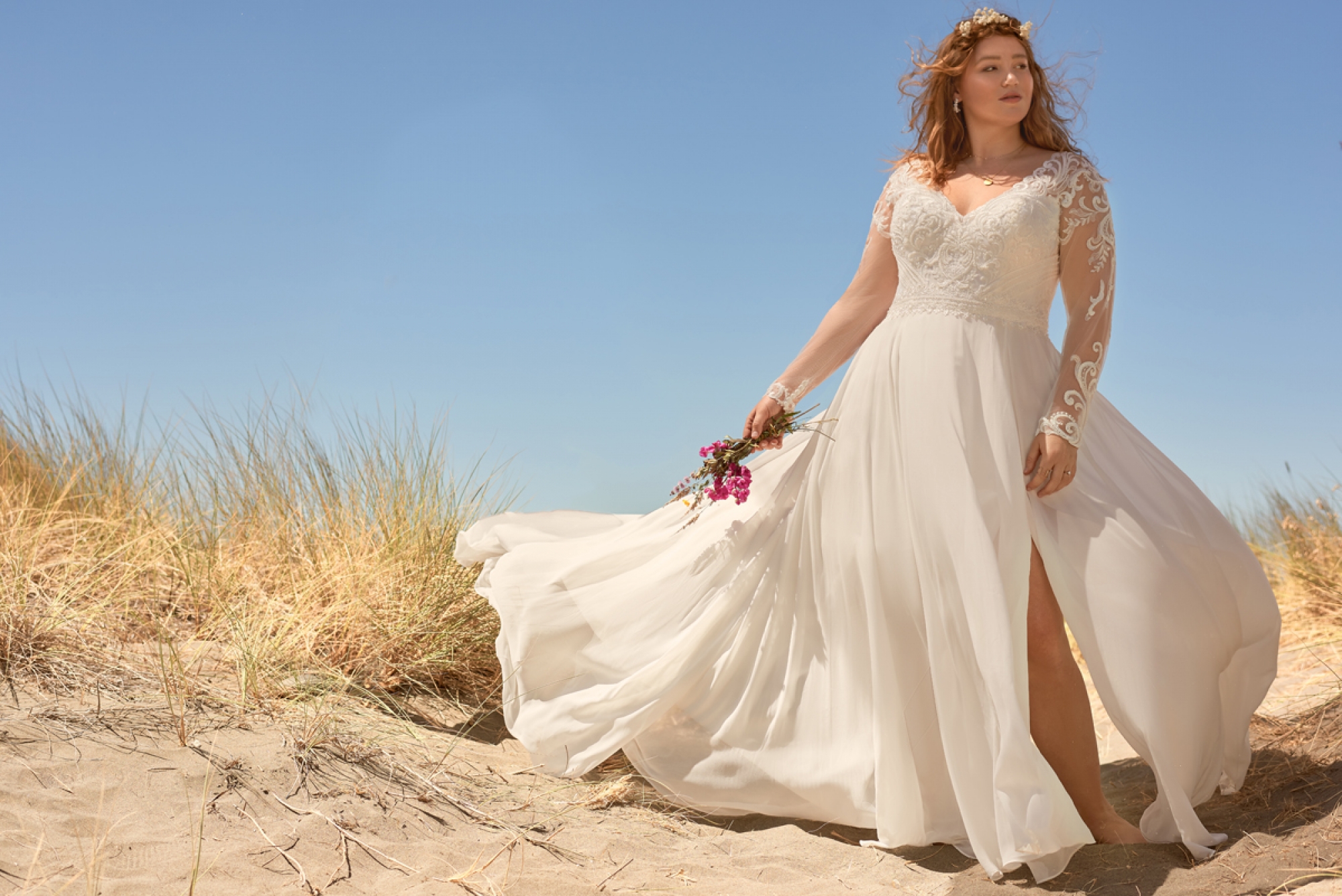 High Rebecca Ingram Lorraine Dawn Lynette A Line Wedding Dress 22RS586B01 Main Curve IV Uncropped