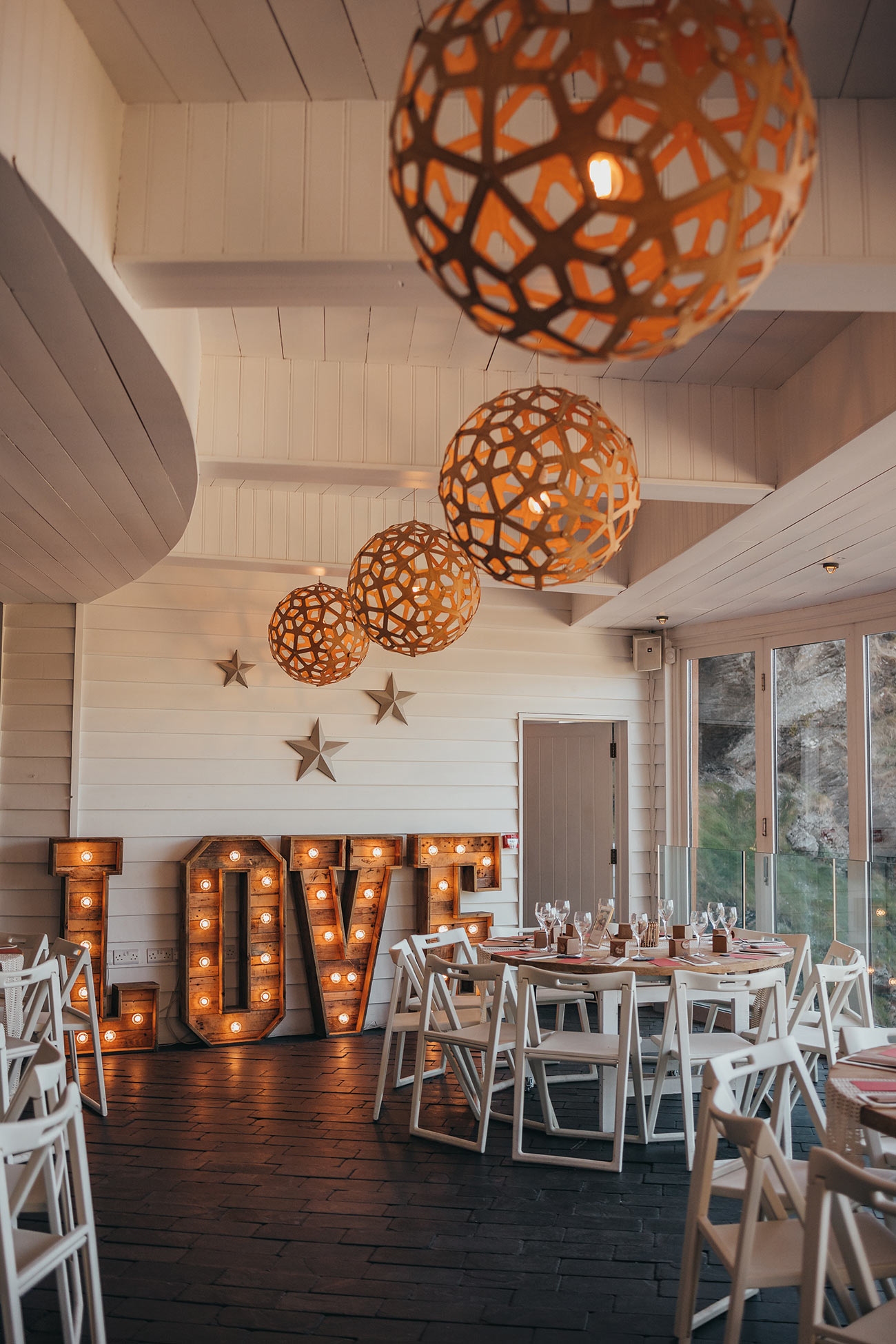 Jess Ruth Real Wedding Tunnels Beaches Cornwall Coastal Bride21