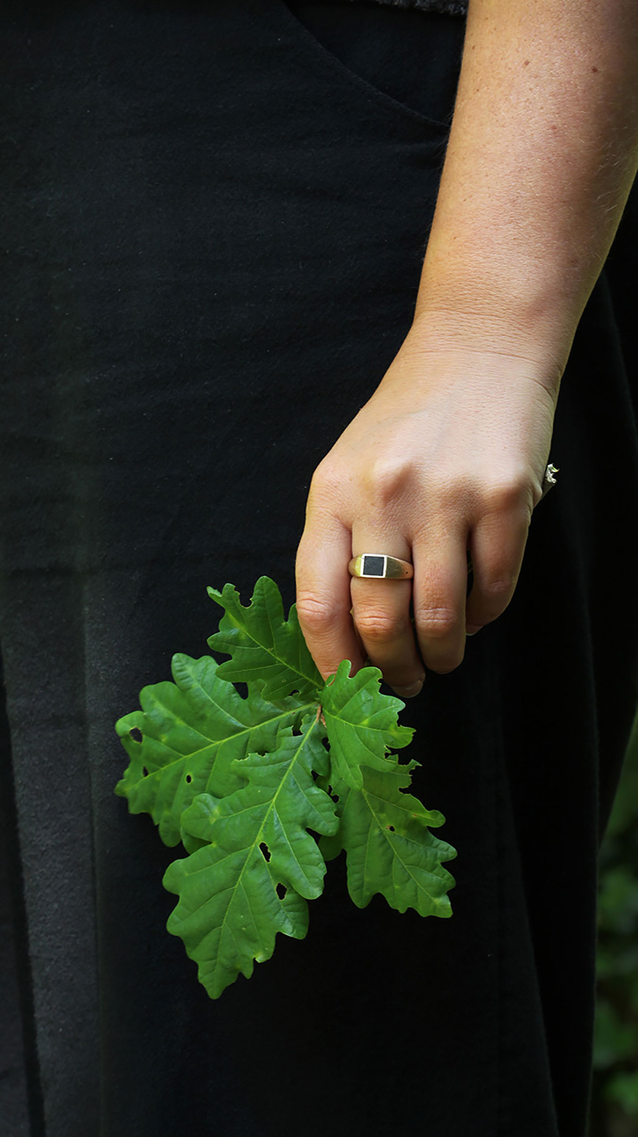 Justin Duance Wood Sandcast Signet Ring WSC Sig Sq 9ct Y Web