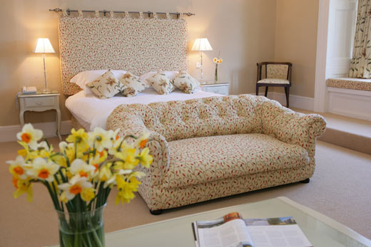 LANGDON Bridal Suite Room 2