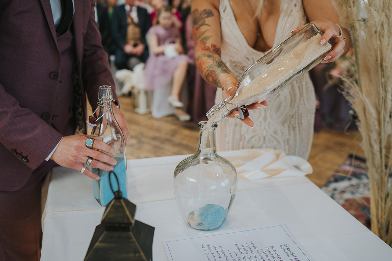 Lizzie Ryan Ceremonies Wed