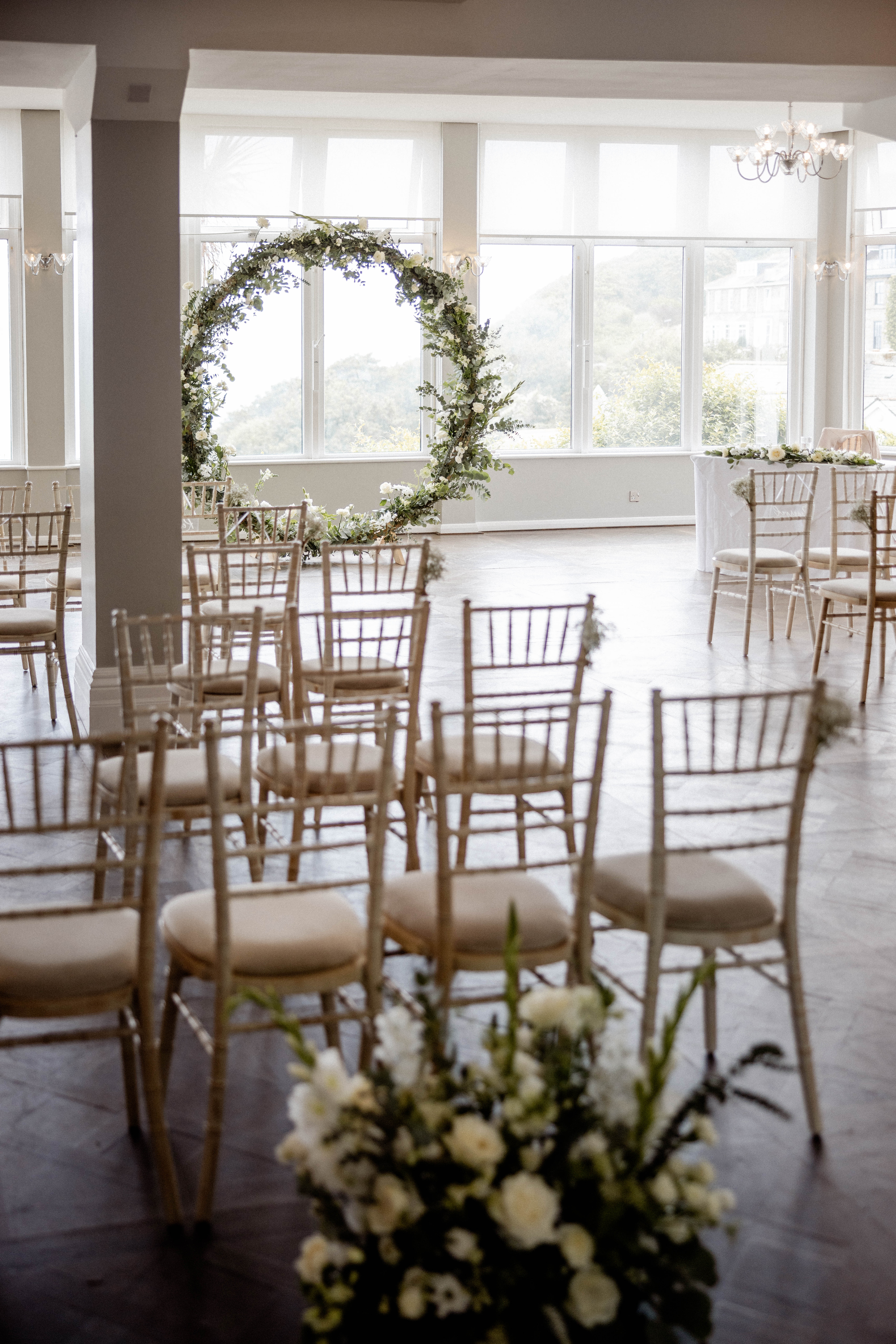 MICHELLE ZACH WED 196