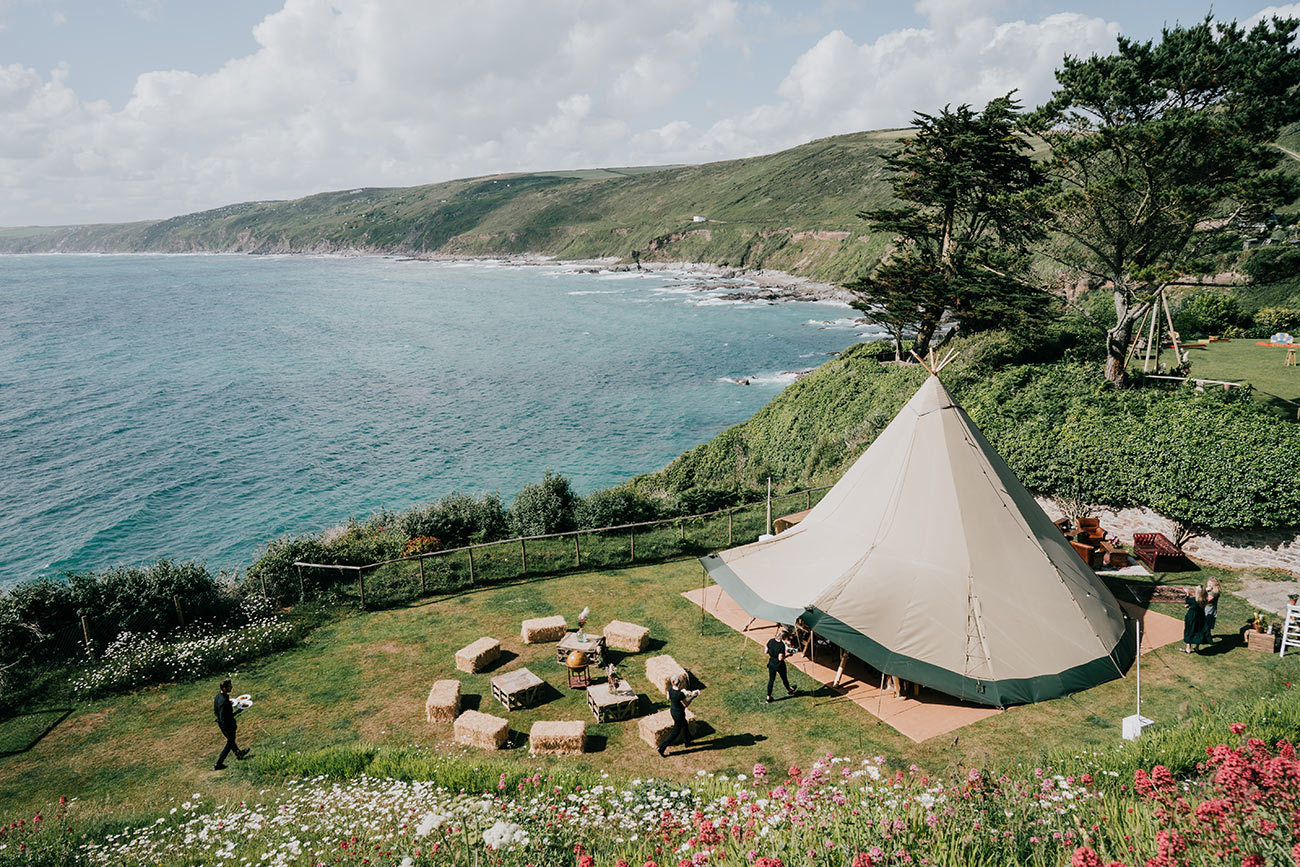 Melanie Jack Real Wedding Cornwall21