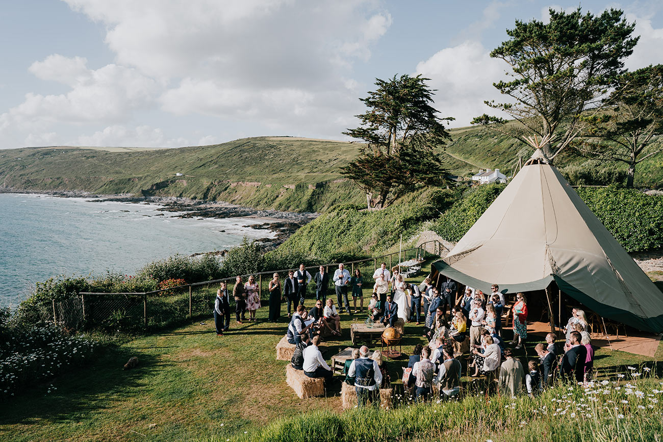 Melanie Jack Real Wedding Cornwall23