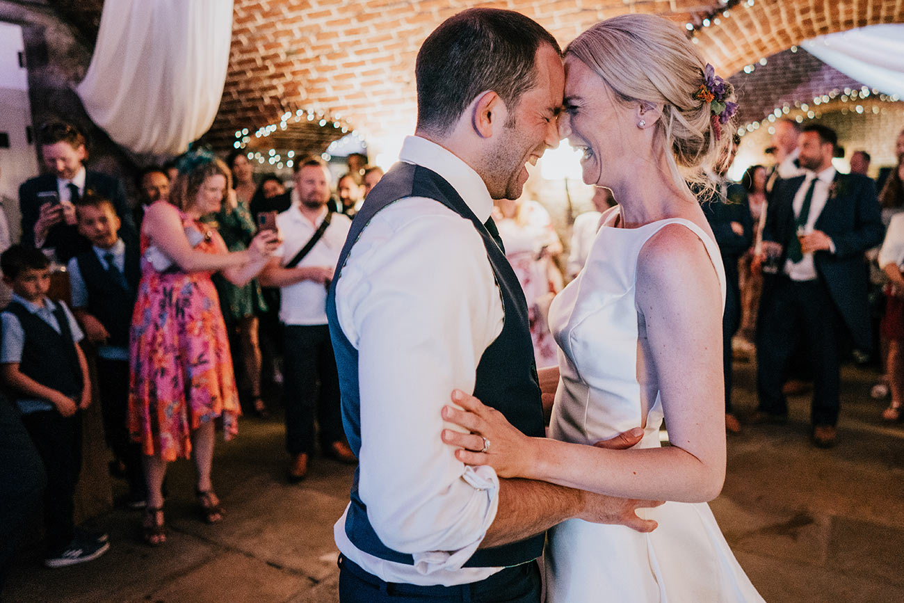 Melanie Jack Real Wedding Cornwall25