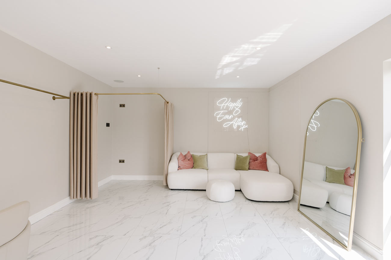 Glam Room Opens at The Barn at Pengelly