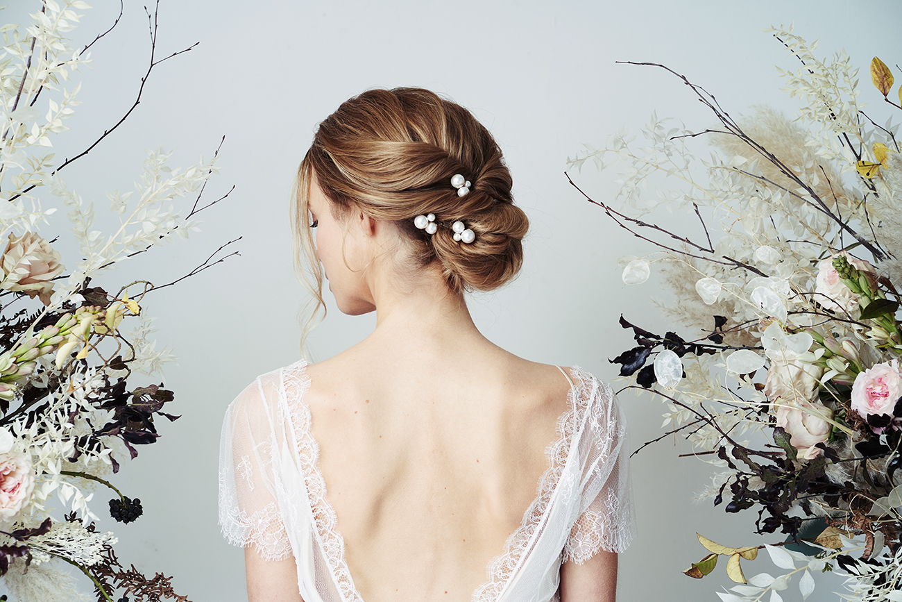 Perla Swarovski Pearl Cluster Hairpins By Debbiecarlisle.com £125 (2) Picture Danni Maibaum