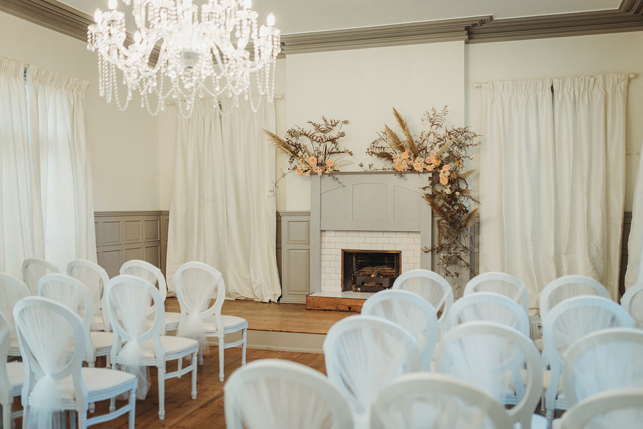 Polstrong Manor Wedding Styling Timeless Glamour Romantic Wed Magazine15