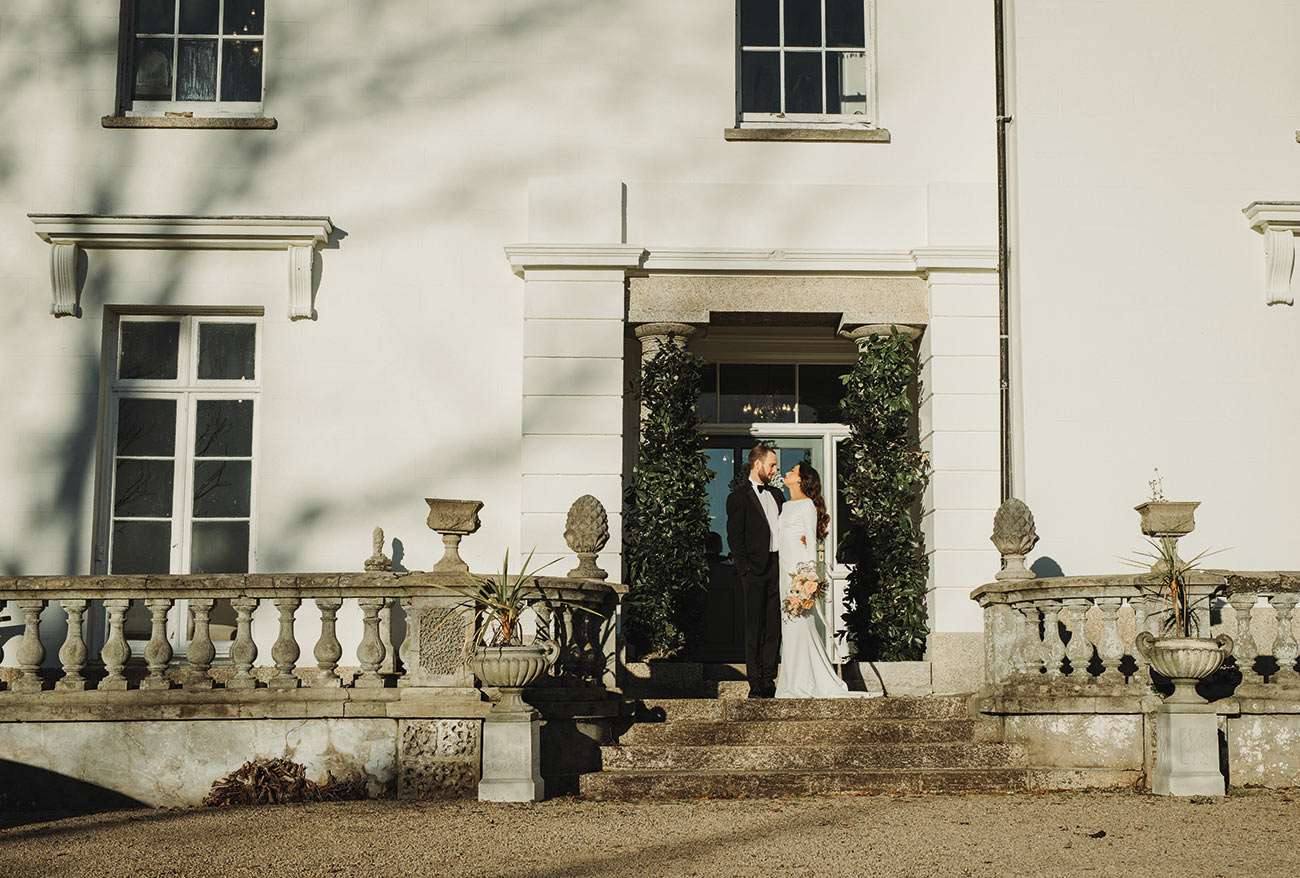 Polstrong Manor Wedding Styling Timeless Glamour Romantic Wed Magazine2