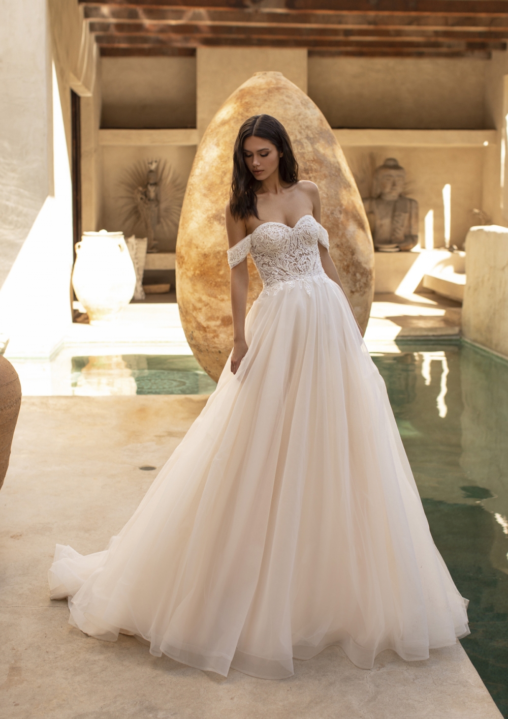 PronoviasBRIDALstudio1