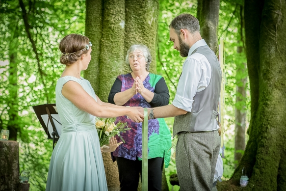 RealweddingatStreamcombeFarm(11of36)