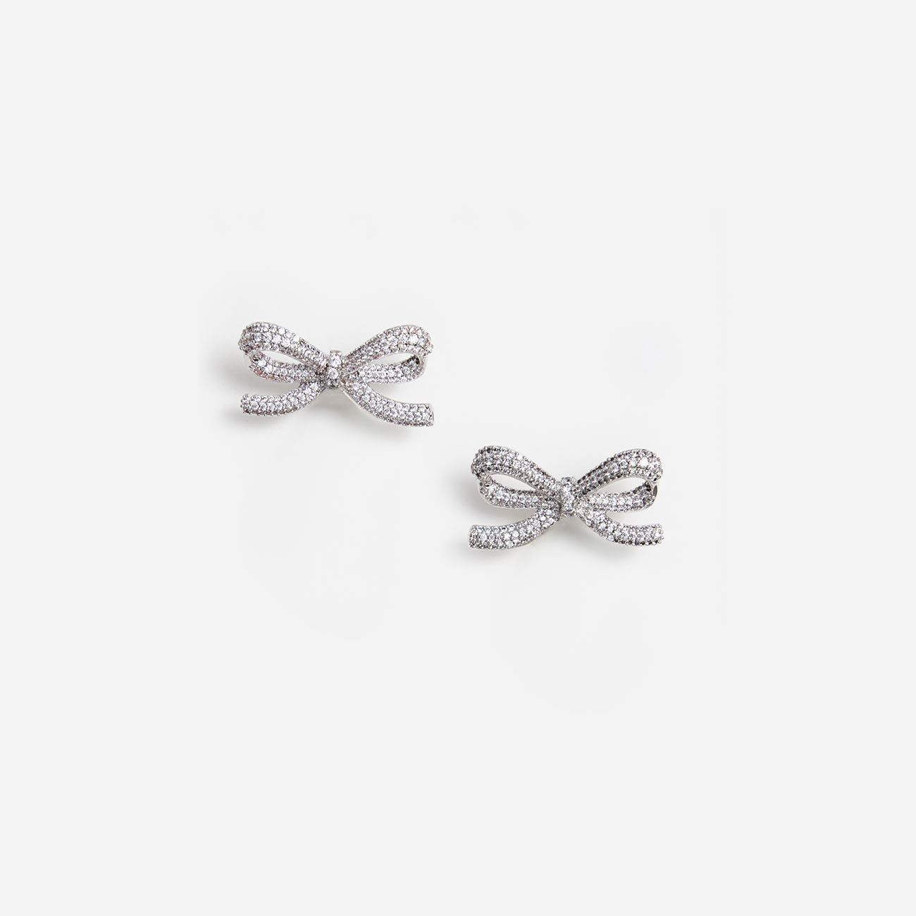 SELF PORTRAIT SS25 061E SLCRYSTAL BOW EARRINGS £95