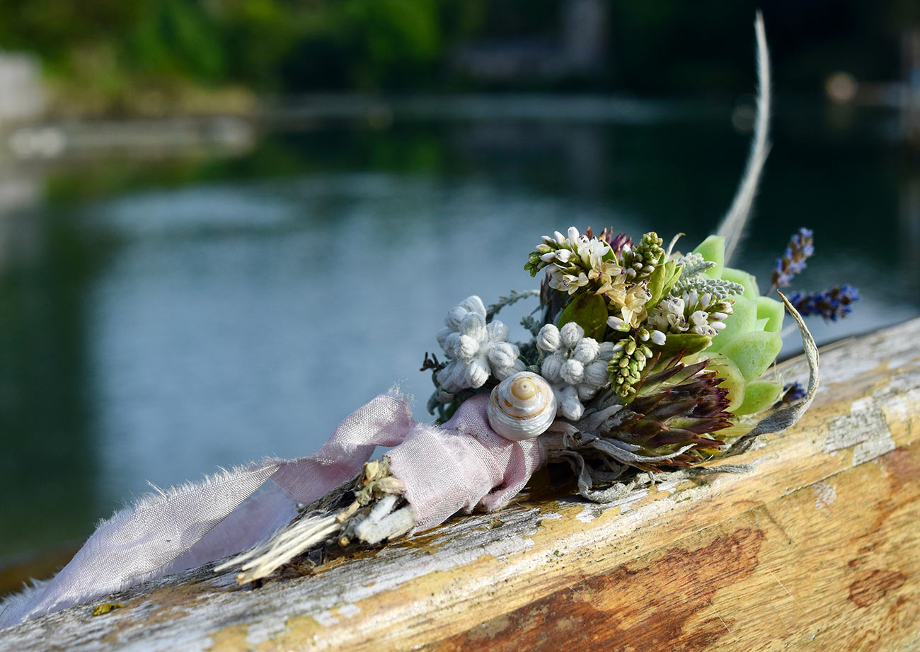 Seaside Wedding Accessories