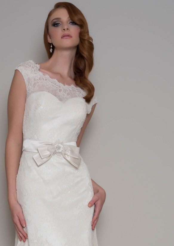 Silhouetteweddingdresses(14of18)