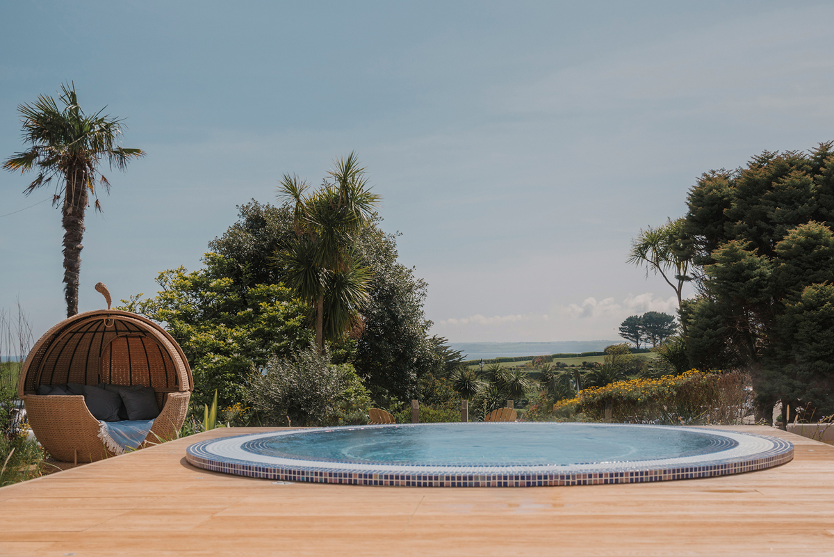 SpaGardens HydrothermalExperience Amber HighRes(20)