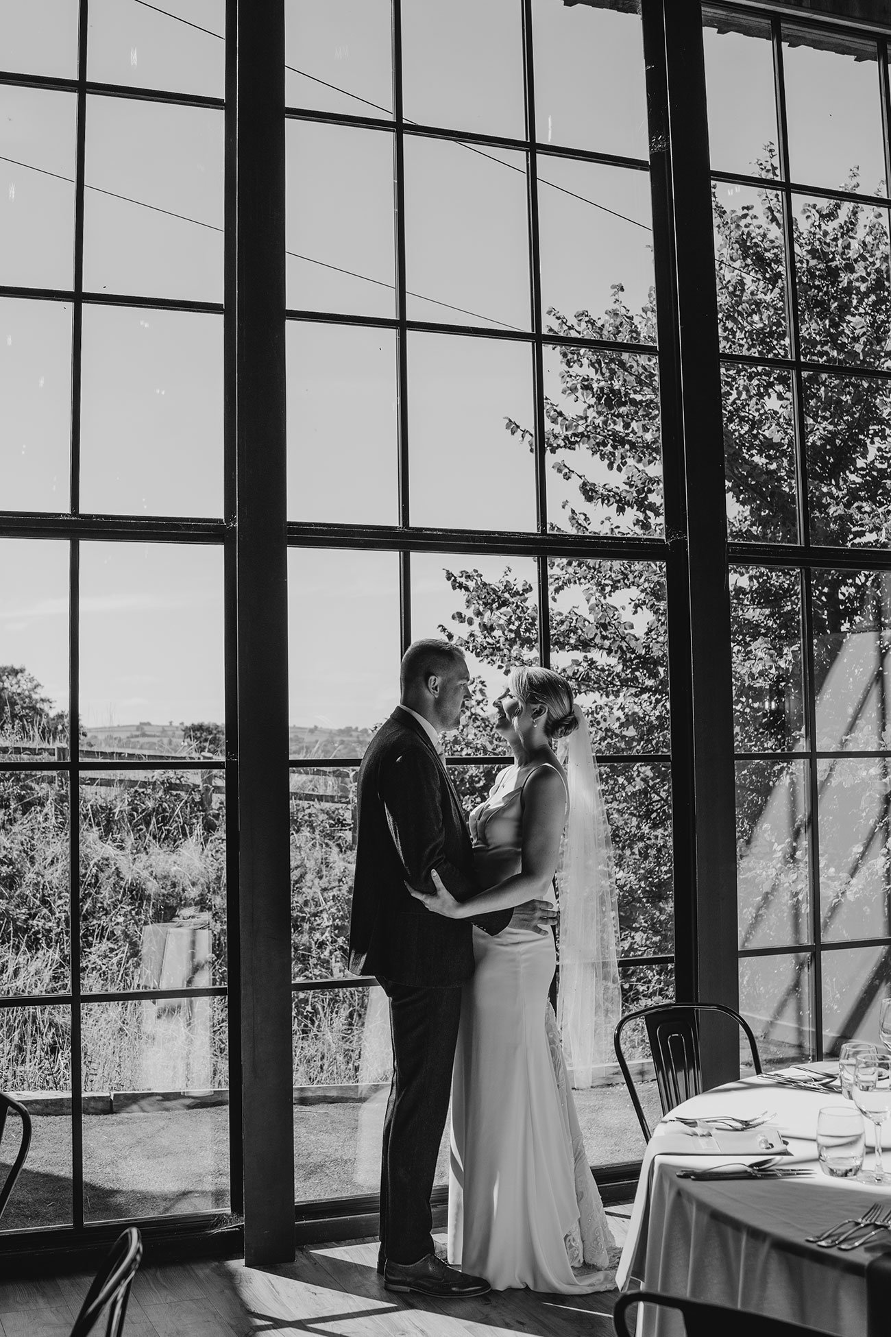 Upton Barn Wedding Hannah And Mark 725