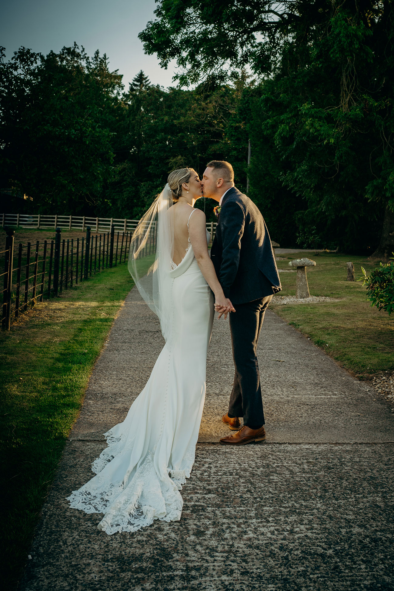 Upton Barn Wedding Hannah And Mark 943