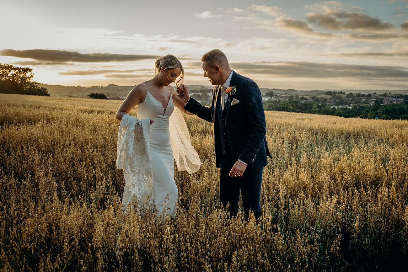 Upton Barn Wedding Hannah And Mark 968