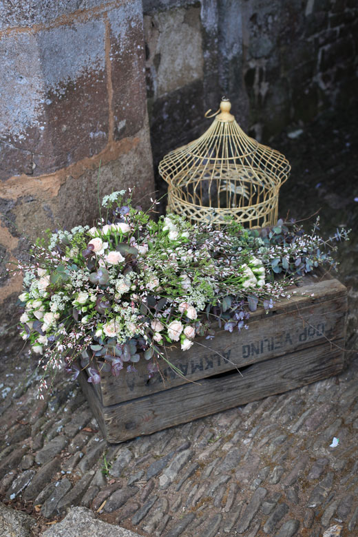 WED Cake Flowers Bickleigh 