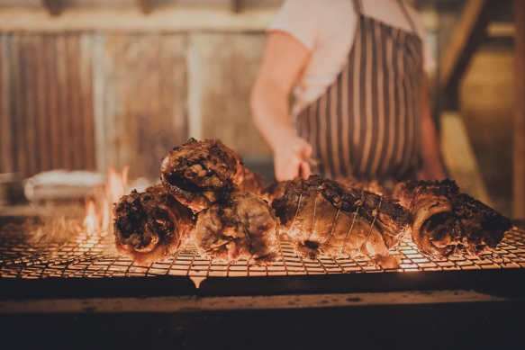 WOODFIREDWEDDINGS Grillinglowandslowlamb