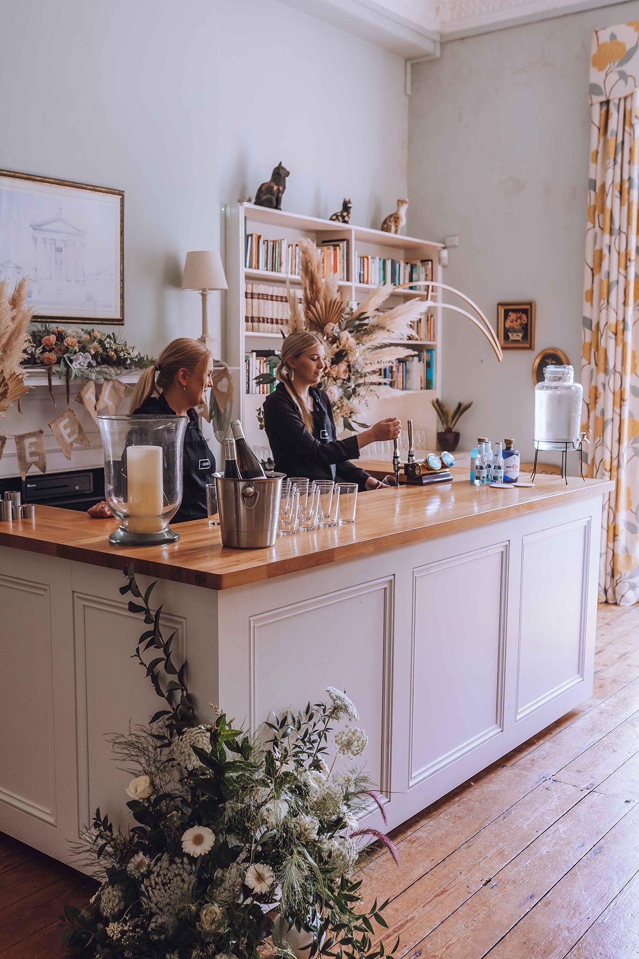 Wedding Styling Beautiful Blooms Sunshine Celebrations5