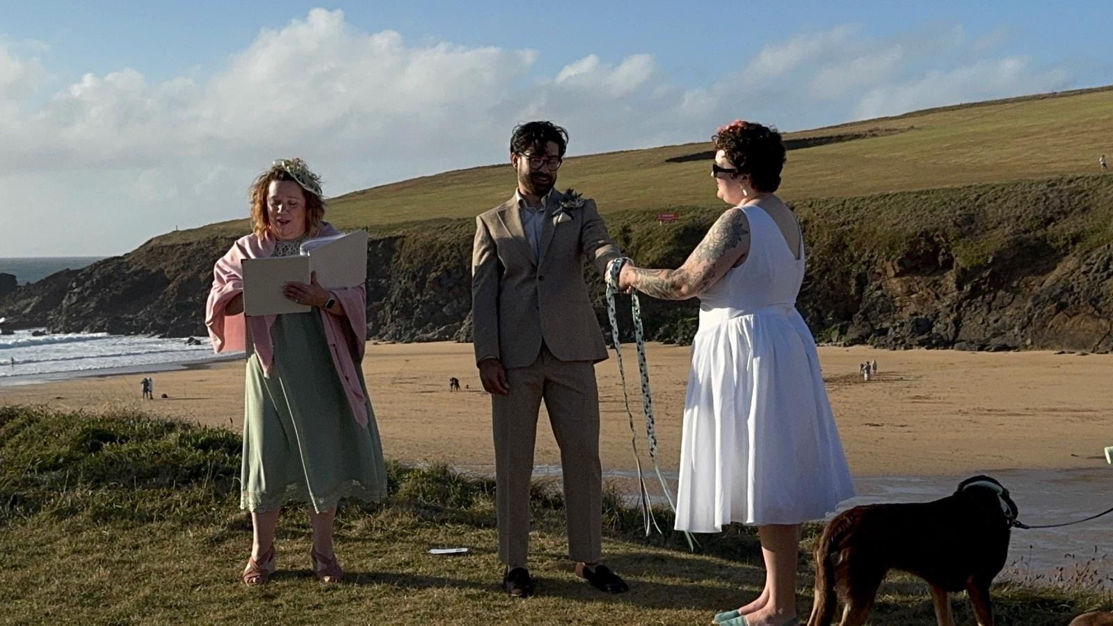 Wedding Celebrant Keely Celebrant