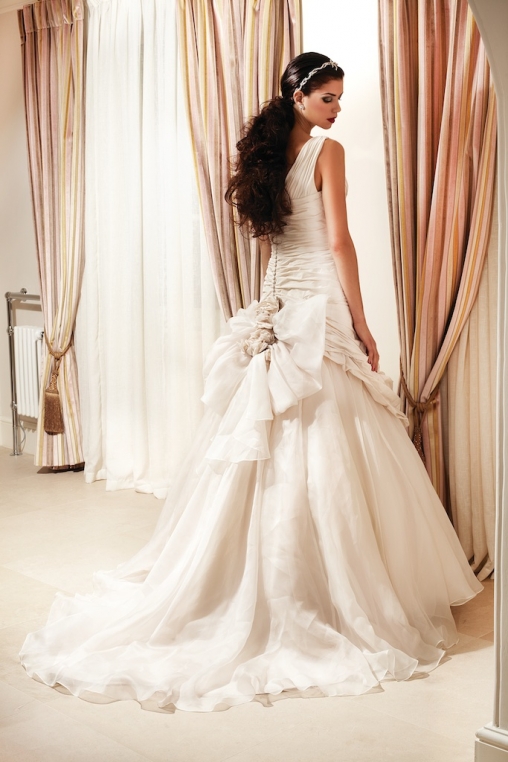 WeddingDresses IanStuart1