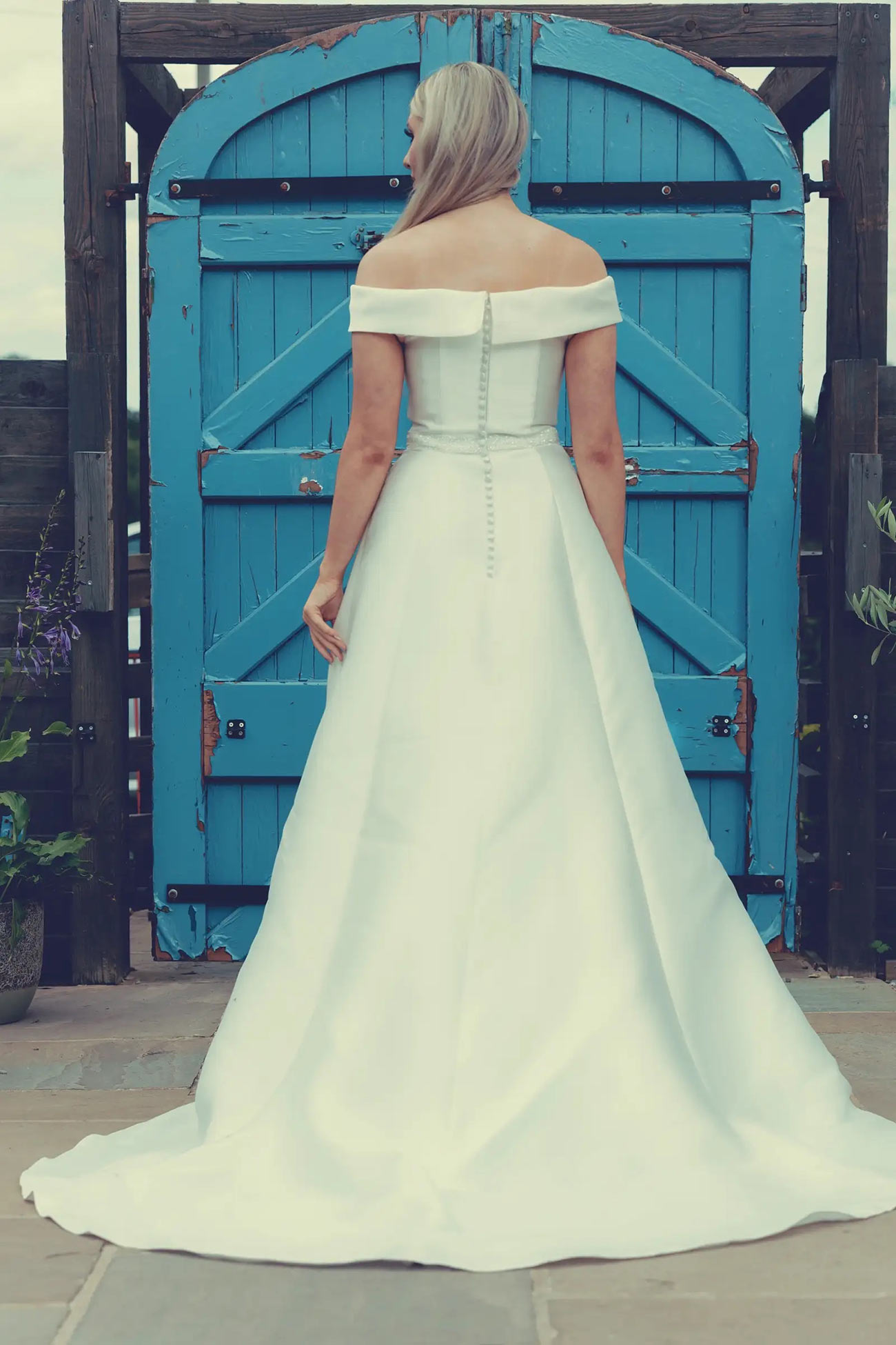 WeddingDressesVictoriaKayCoastalBridalImage 2