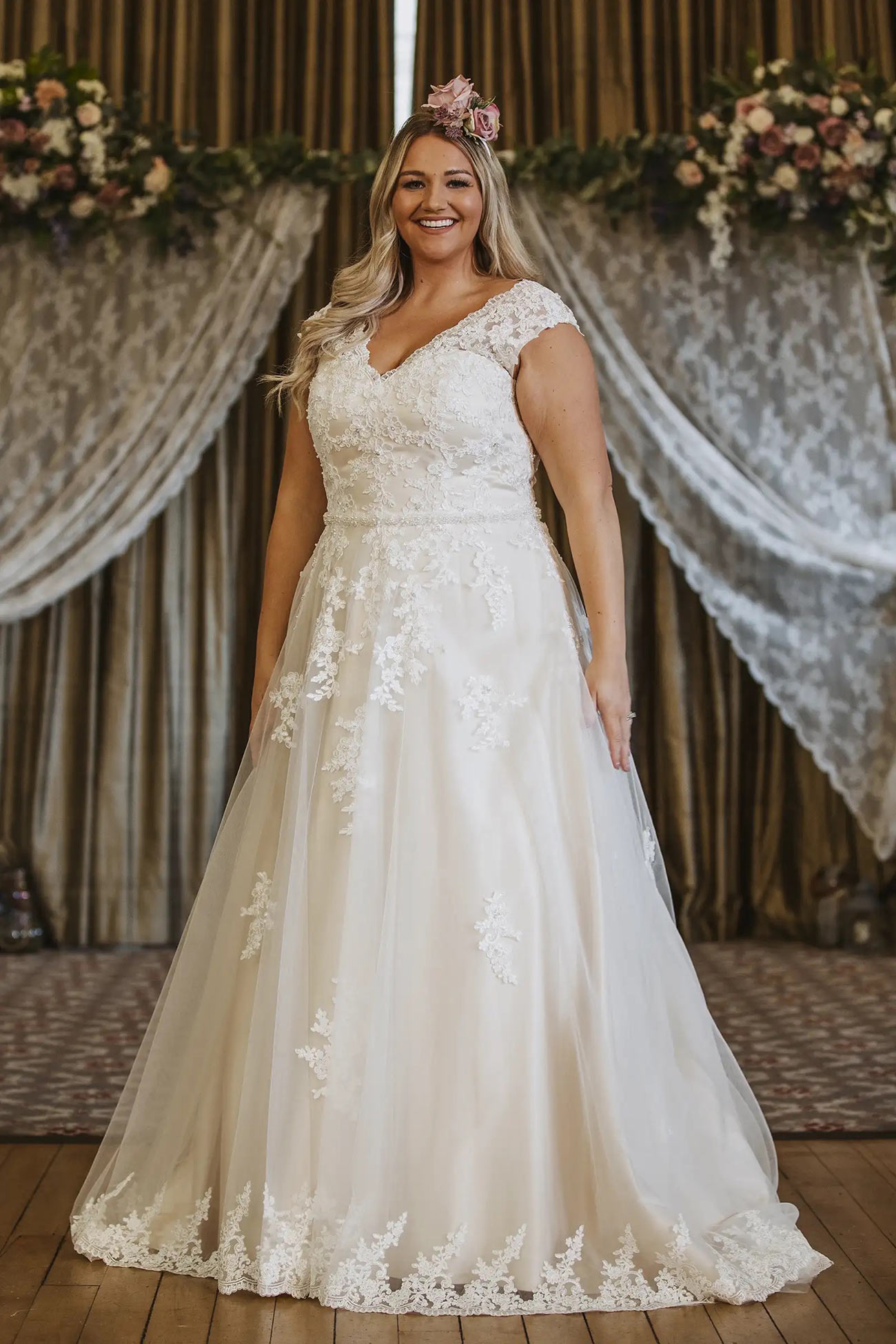 WeddingDressesVictoriaKayCoastalBridalImage 4 