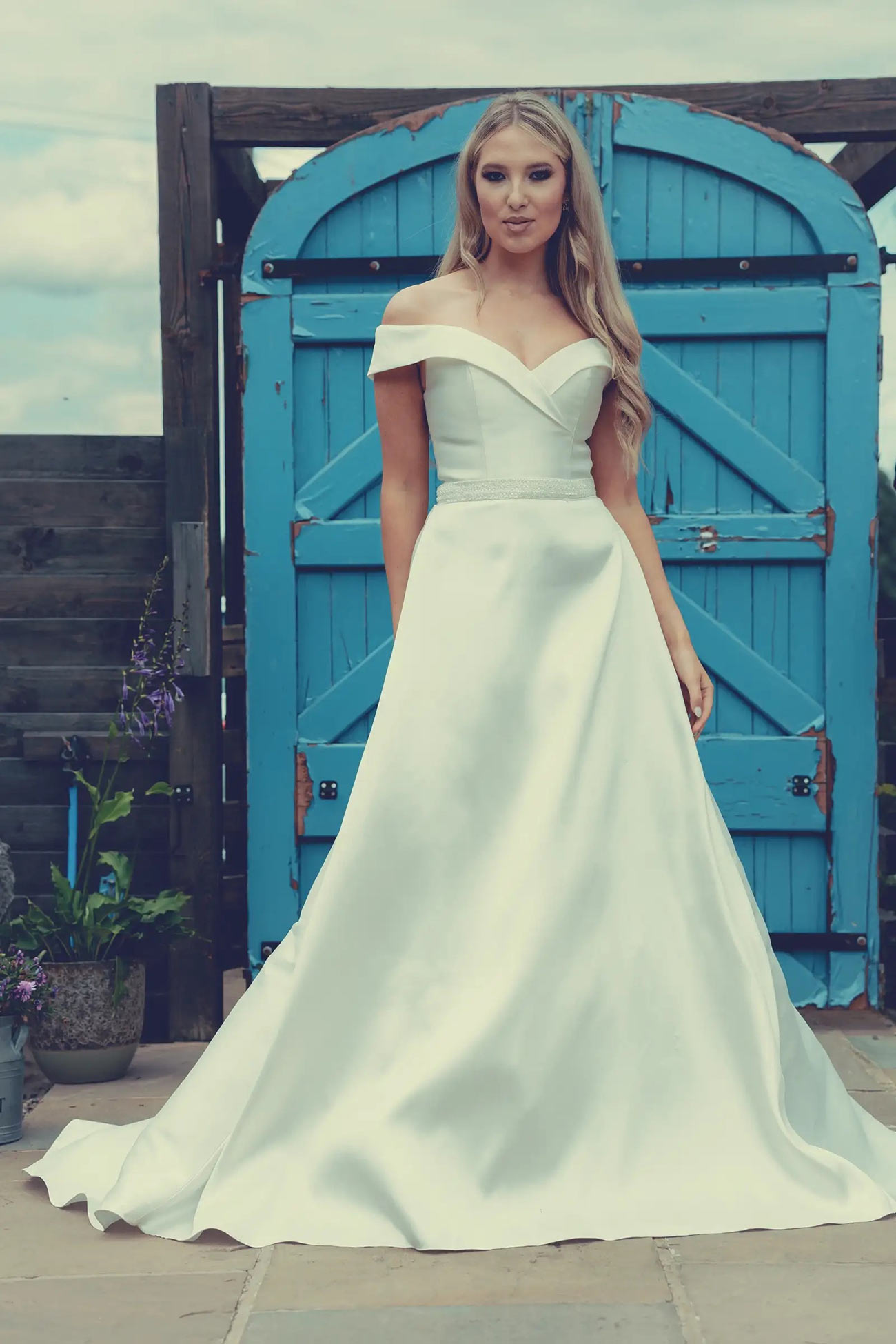 WeddingDressesVictoriaKayCoastalBridalImage 5