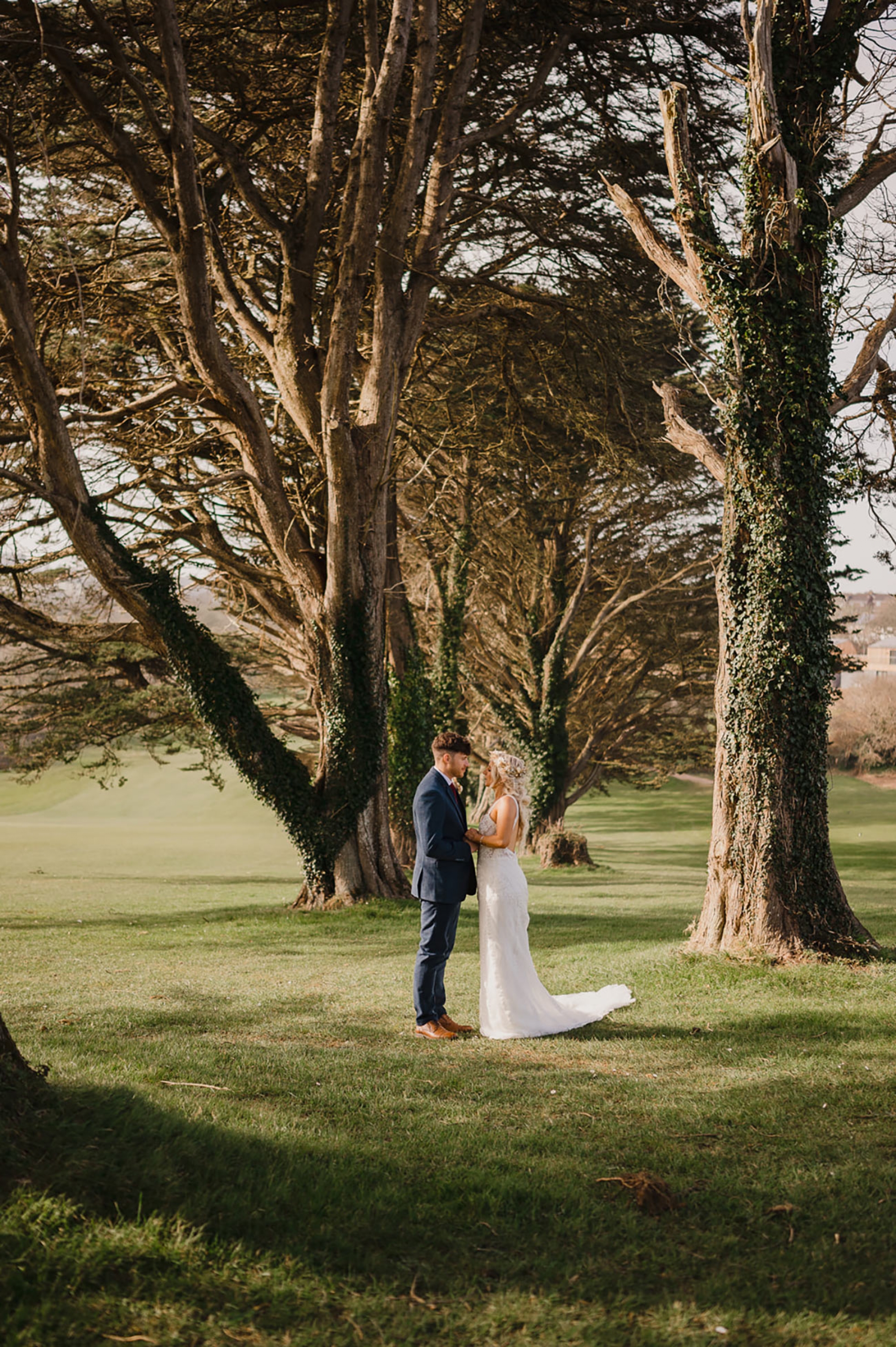 WeddingvenuesCornwallAboveTheBayStyled Shoot Falmouth GolF Club Cornwall March 2022 331 Websize