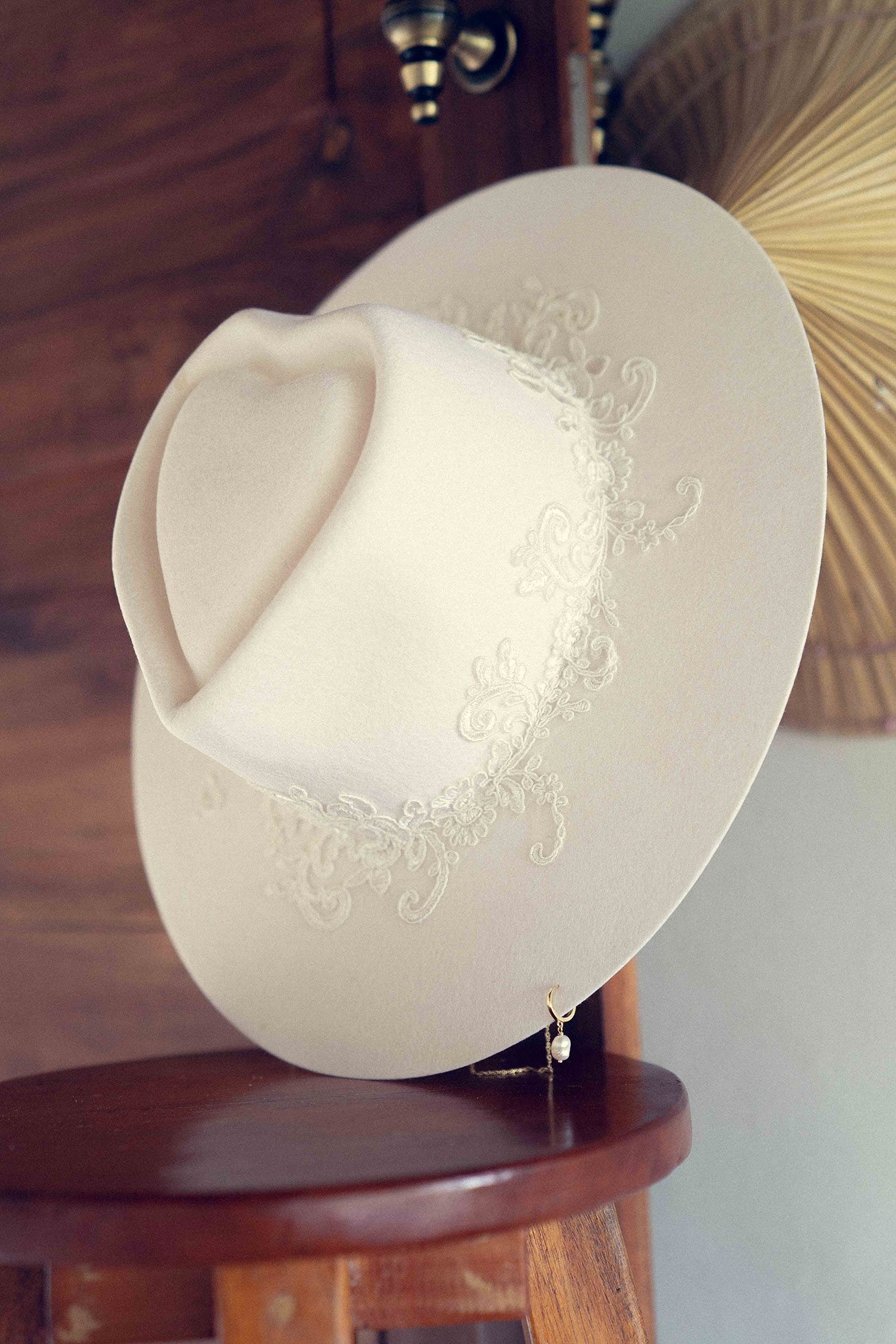 White Wool Bridal Hat By Shaded The Label 04599