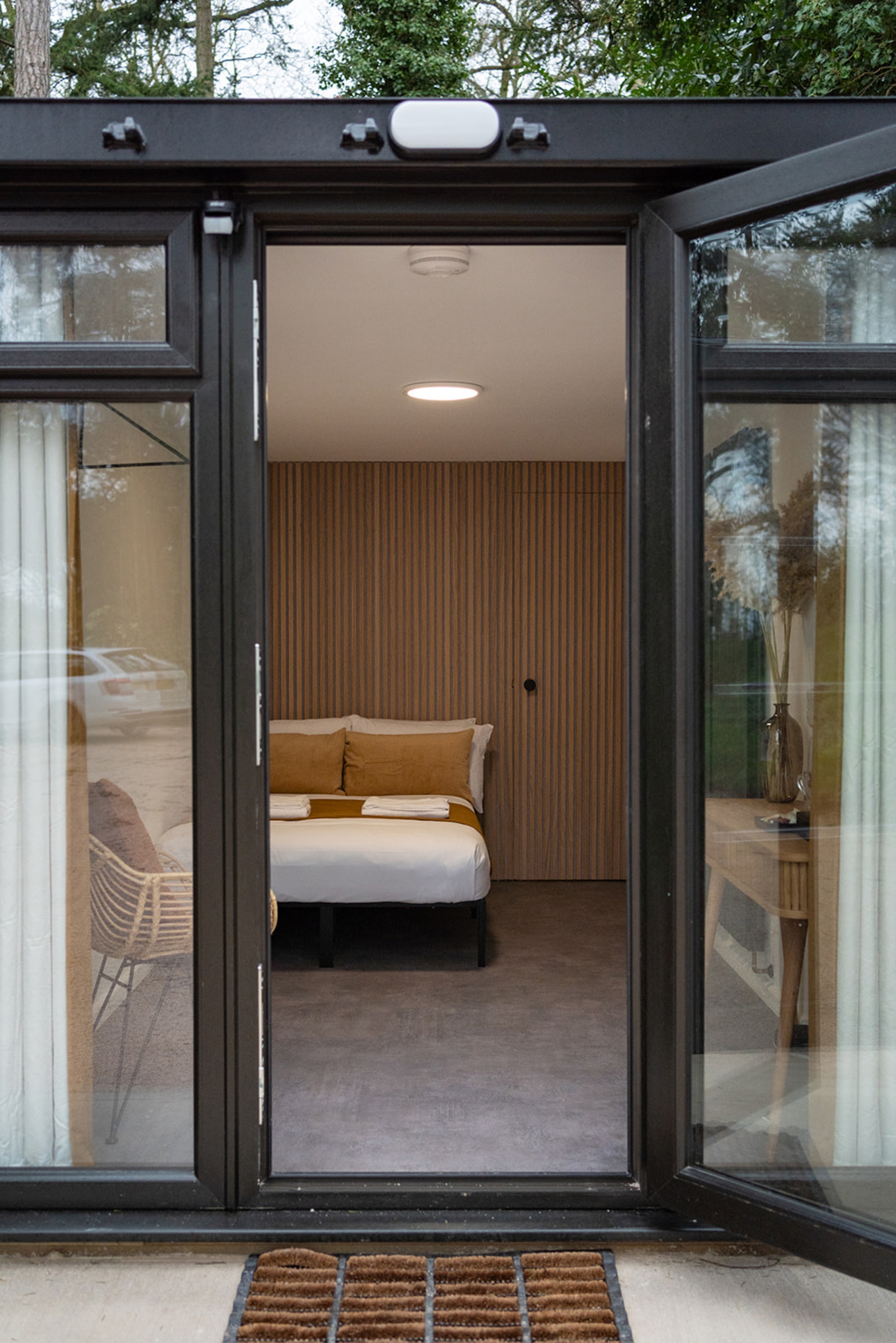 YetiPhotographyTheStallsatUptonBarnWalledGarden(8)