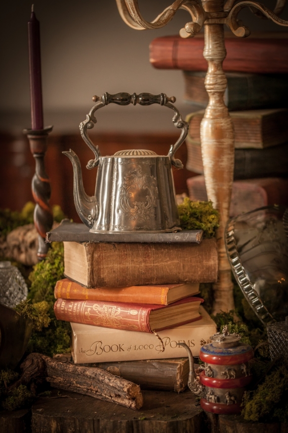 Alice In Wonderland Style Wedding4