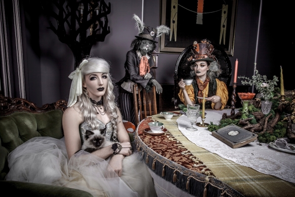 Alice In Wonderland Style Wedding6