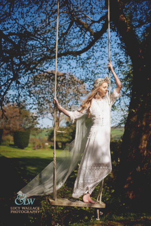 Country Glamour Wedding Style13