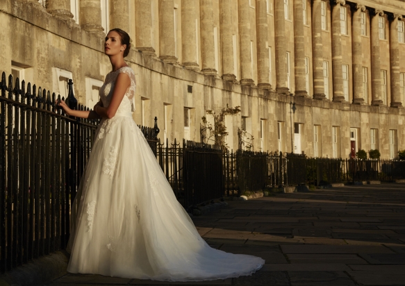 Daringweddingdresses12