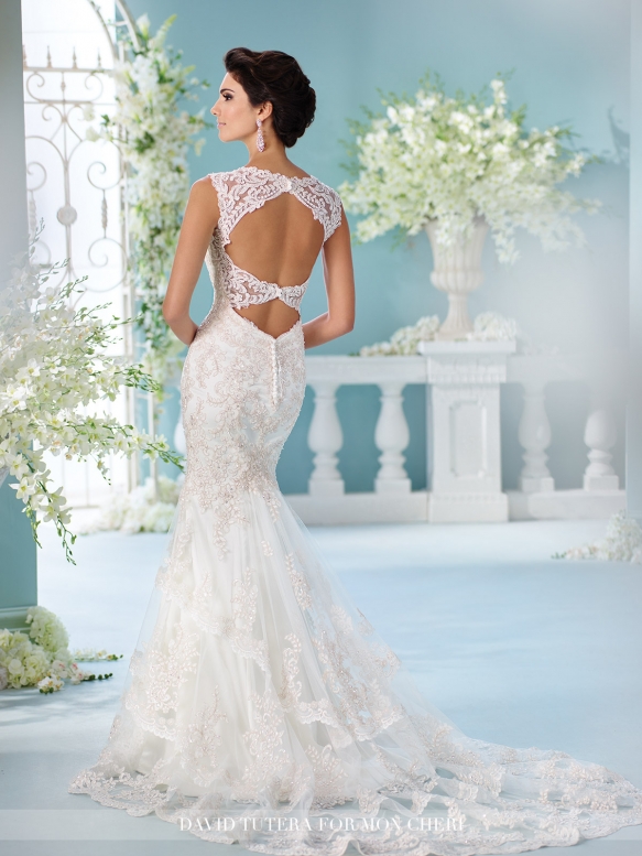 Daringweddingdresses9