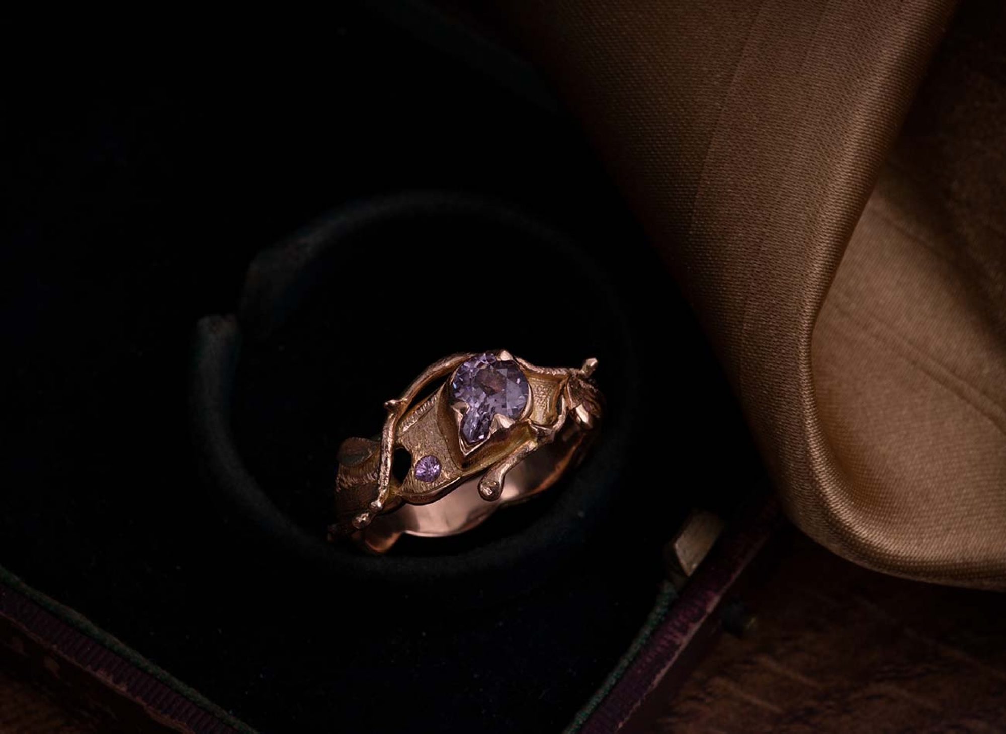 Fairy Ring In Peach Gold And Lilac Spinel