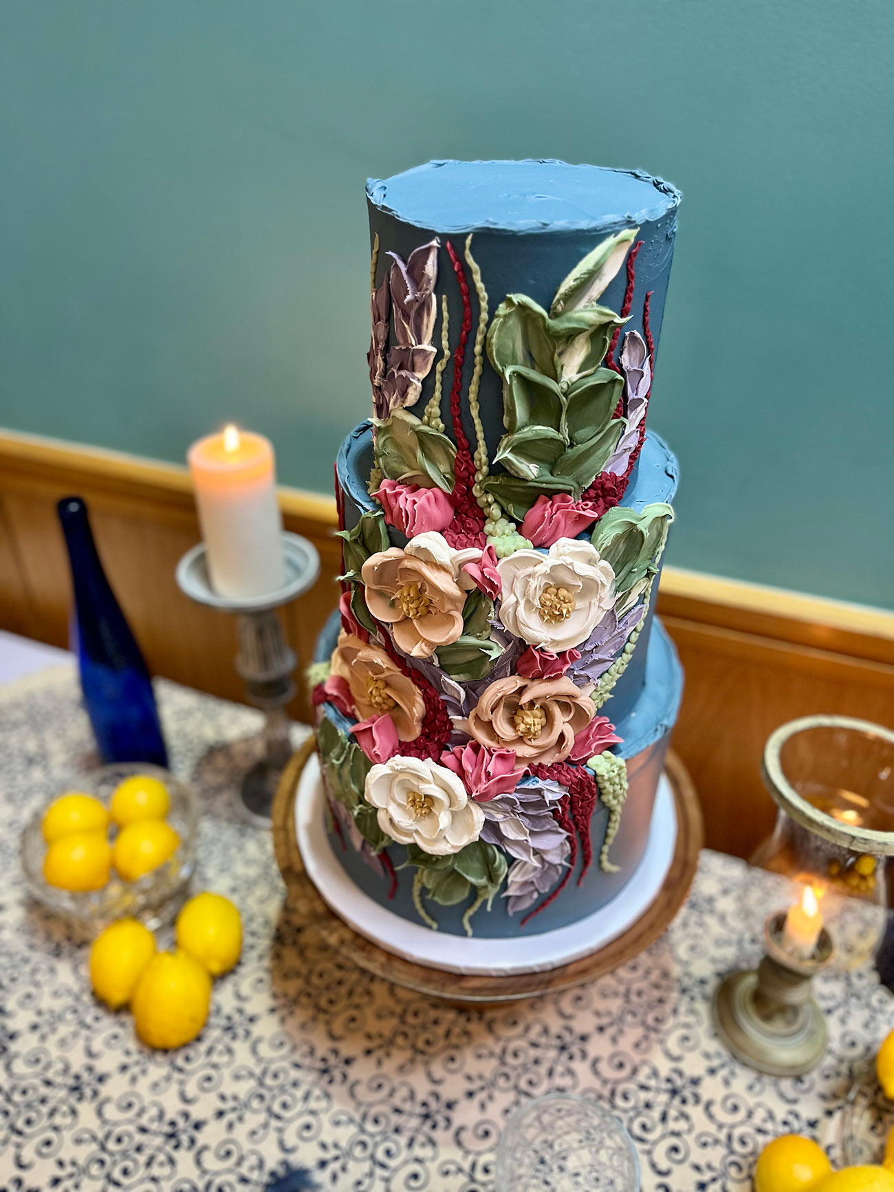 Flower Cakes Wed Feature Cornwall Devon Bride Groom2