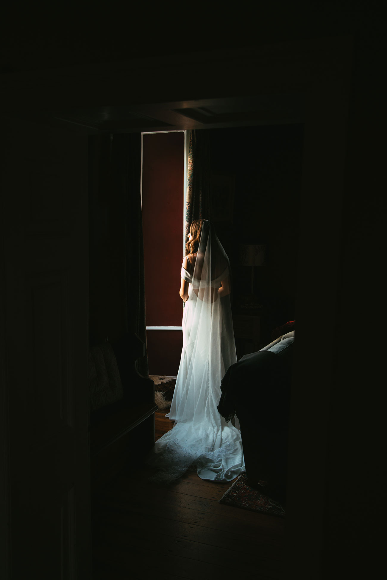 Gabrielle Elizabeth Hancrafted Veils Devon Modern Brides3